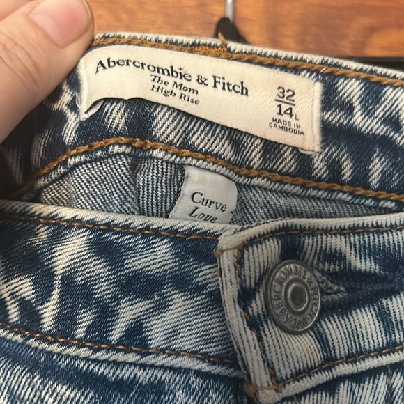 Curve love mom jeans - Picture 2 of 3